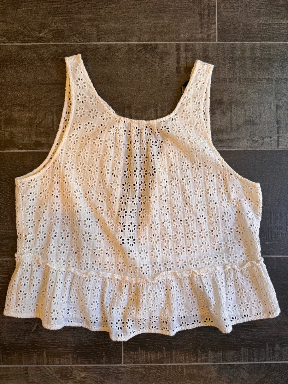 Zara Eyelet Sleeveless Top, Size Medium